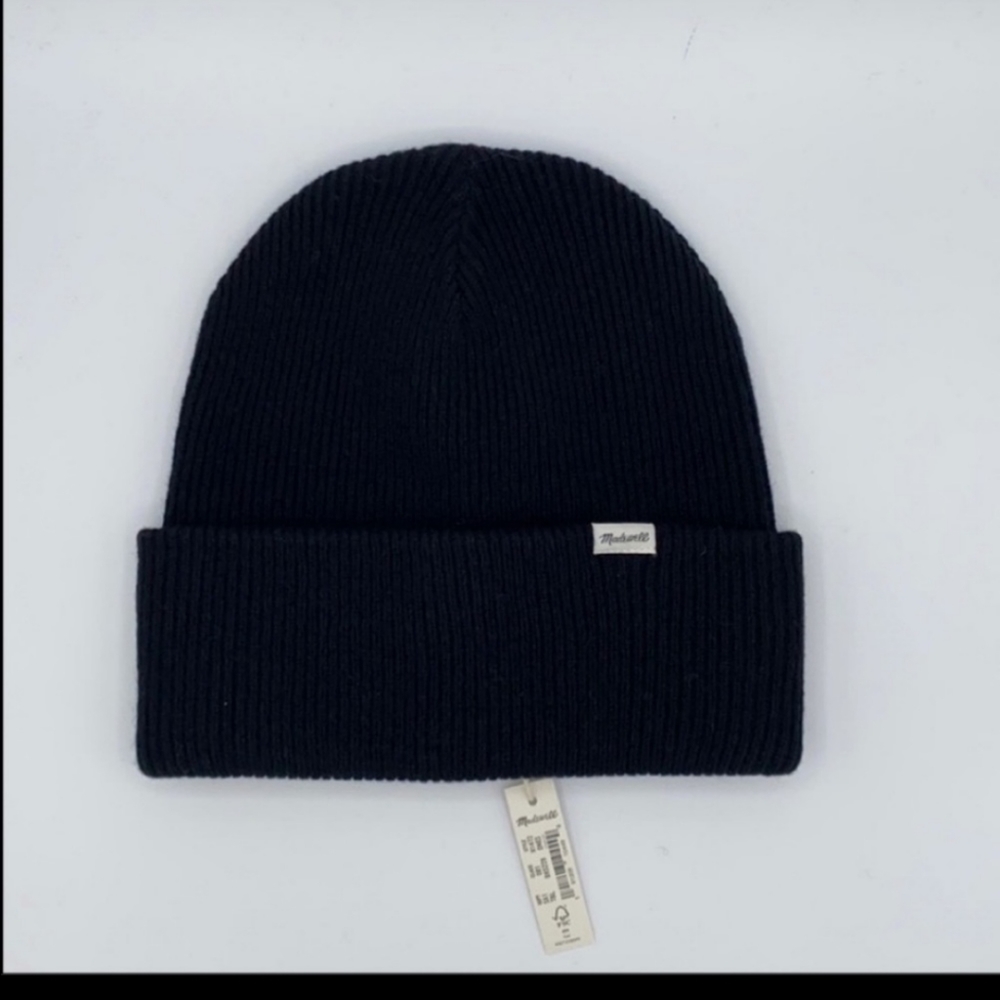 NWT MADEWELL Merino Wool Cuffed Beanie Black